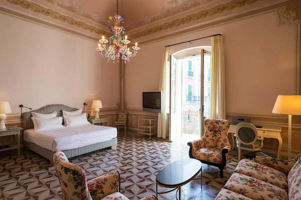Palazzo Margherita Bernalda Exterior foto